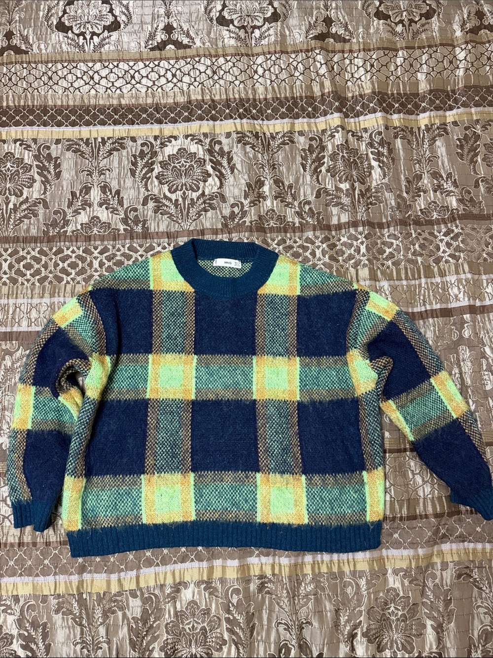 Mango Men's Plaid Crewneck Sweater in Navy and Yellow-Green